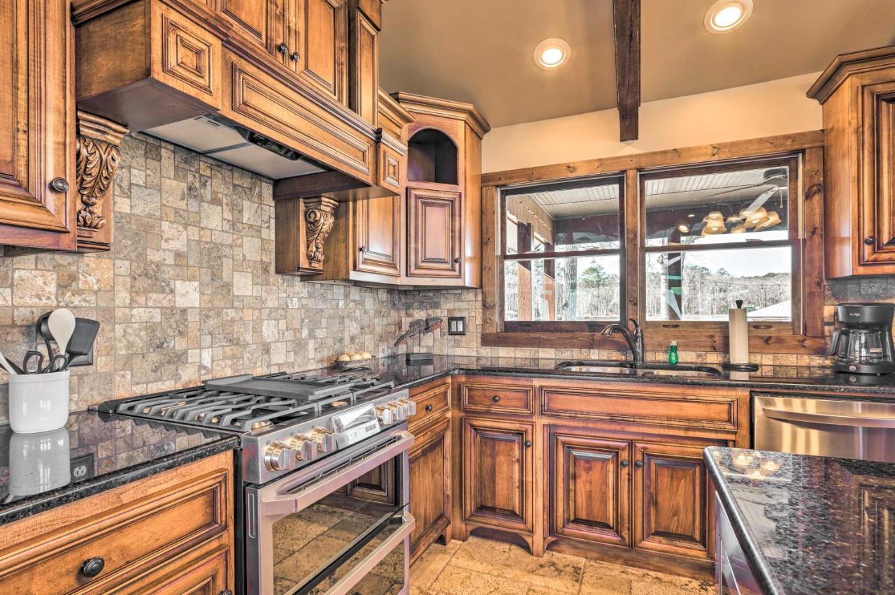 Lay Lake Access And Views Expansive Shelby Home! Bagian luar foto
